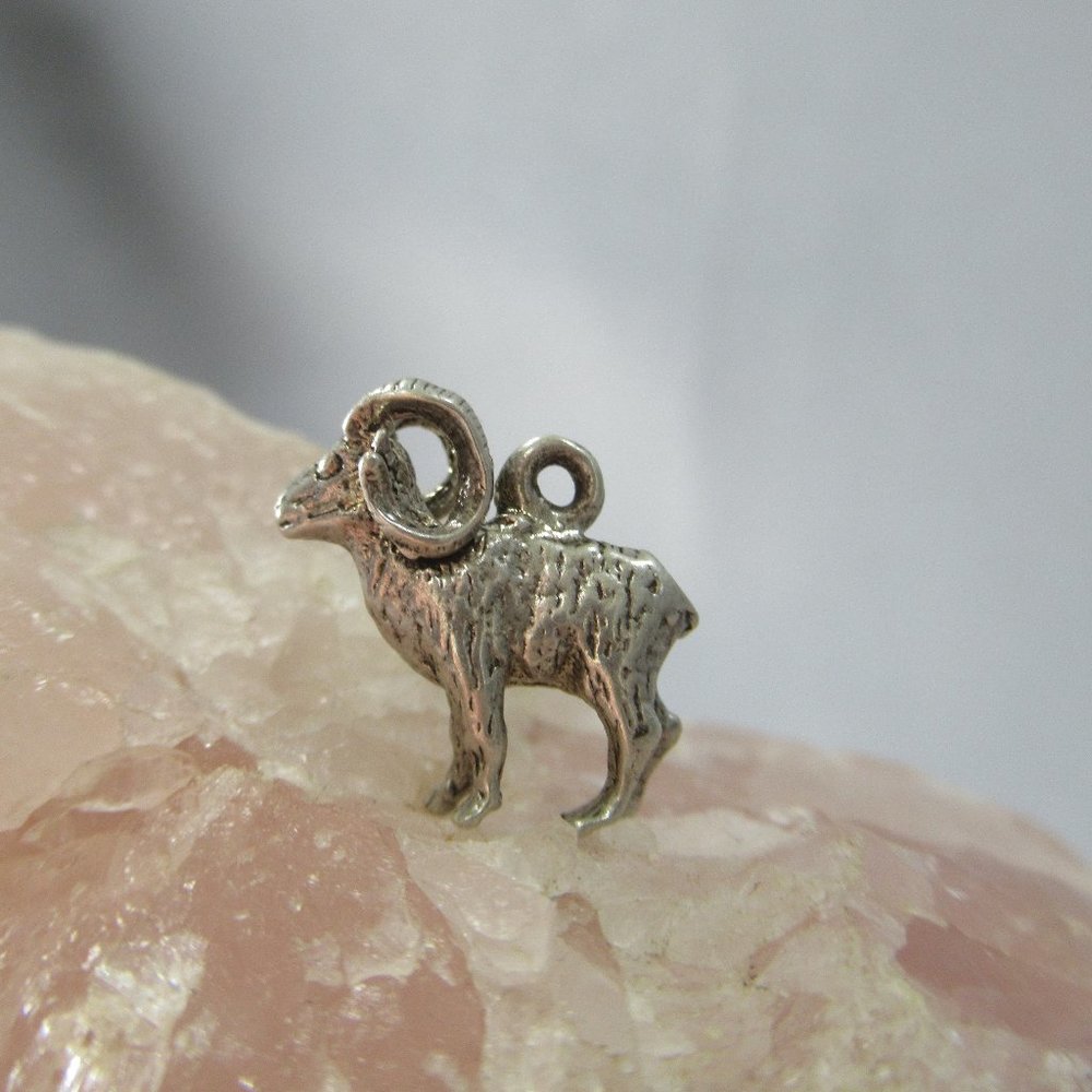 Bighorn Ram Charm Sterling Silver Bighorn Sheep 3D - Picture 2 of 7